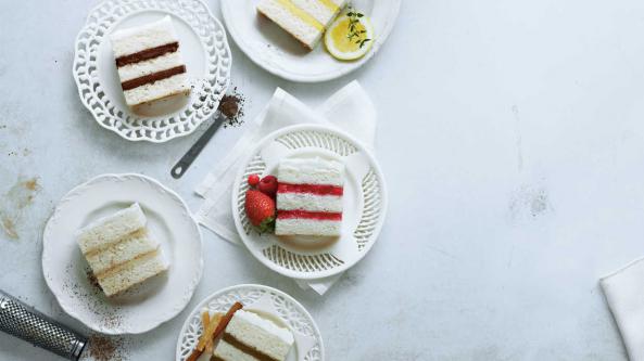 What can you put in between cake layers? 