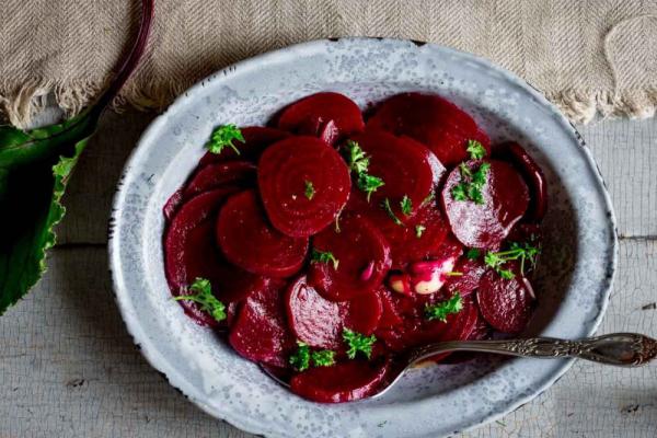 Which method is used to prepare pie fillings from canned fruit?